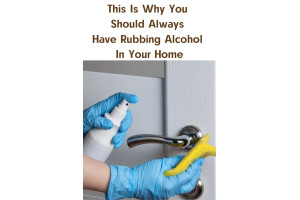 This Is Why You Should Always Have Rubbing Alcohol In Your Home